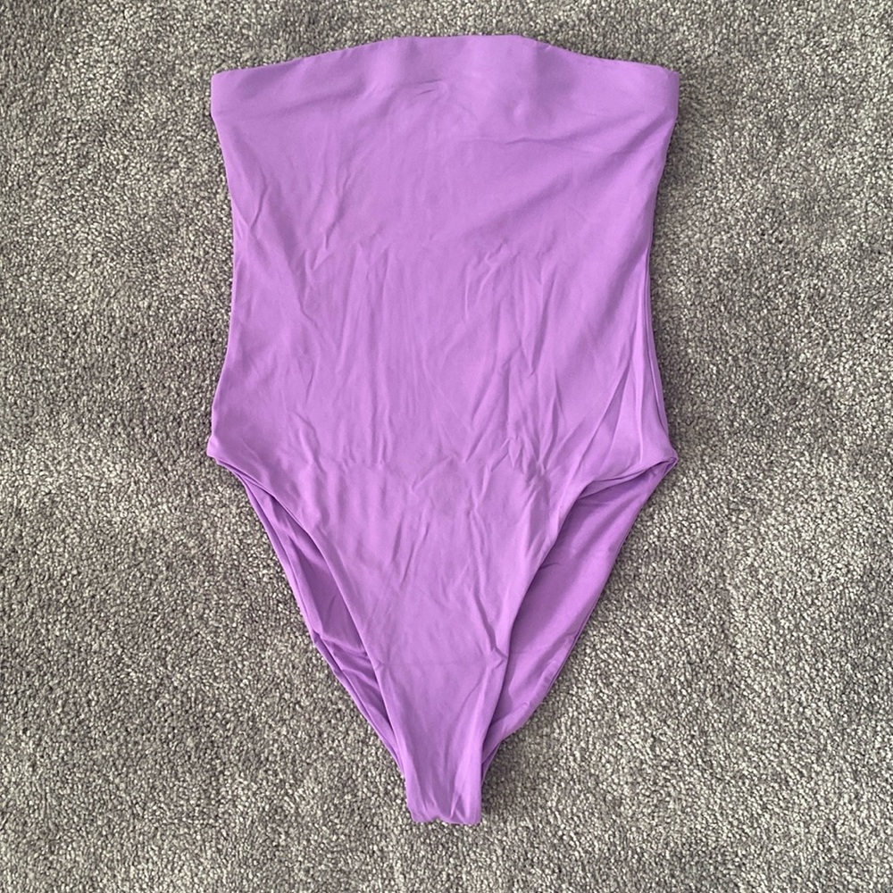 Toast Tube One Piece - Iris